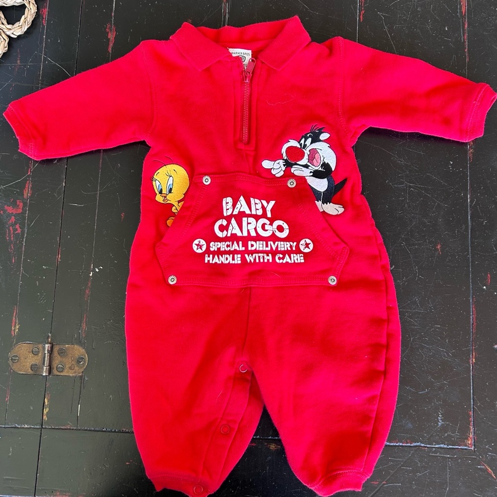 Vintage warner bros baby cargo red jumpsuit 6months